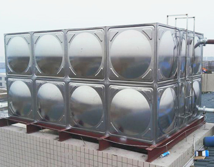 不銹鋼水箱對選材要求是什么？有哪些事項(xiàng)要注意？